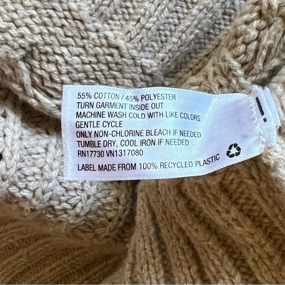 Mock Neck Sweater - Picture 3 of 4